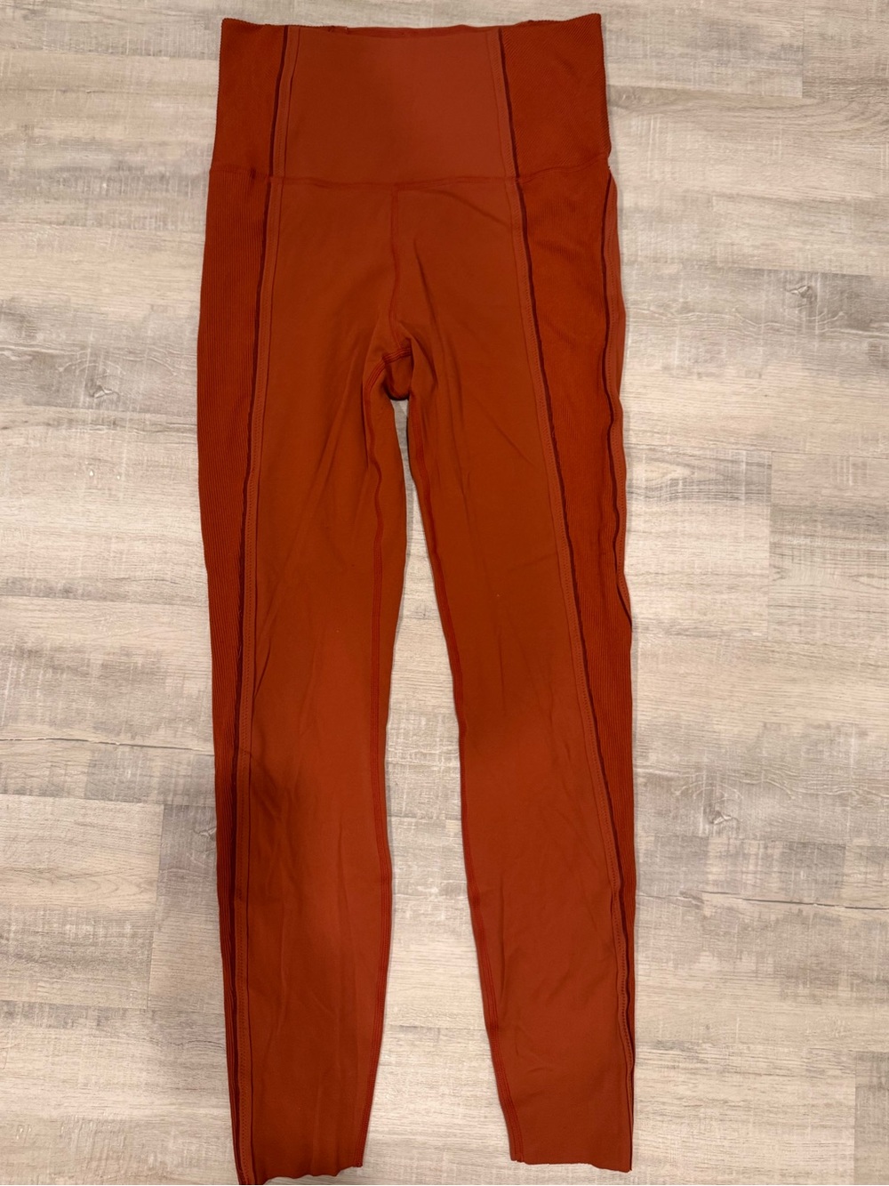 Nike Rust-Red High-Waist Kids Leggings